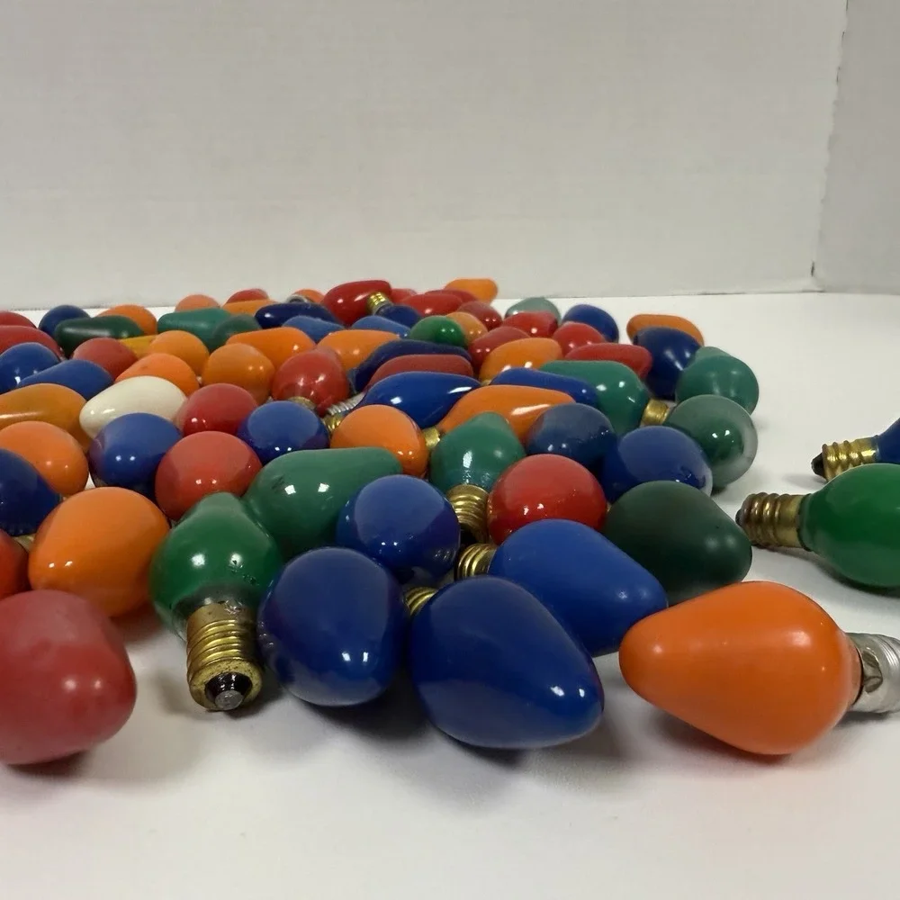 92 Piece Lot Vintage Untested C7 Christmas Light Bulbs Ge Westinghouse Red Green